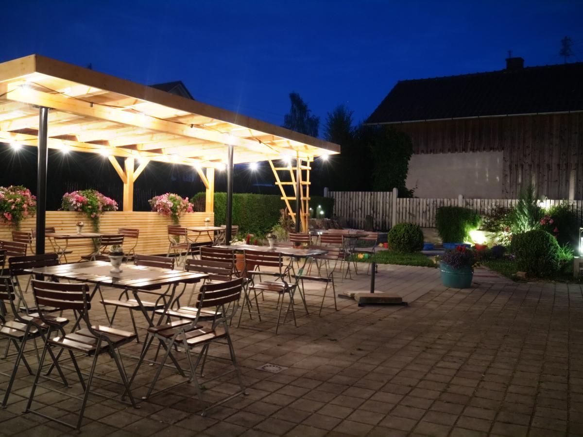 Landgasthof Wangerstuben Oberostendorf 외부 사진